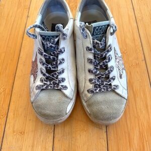 Golden Goose Super-Star Sneaker (Women's -37)